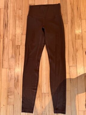 Lululemon Align High-Rise Pant 28"
Java 4